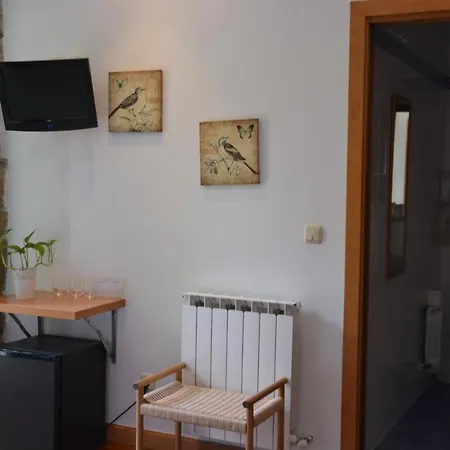 Nuevas Artes Gæstehus 2*