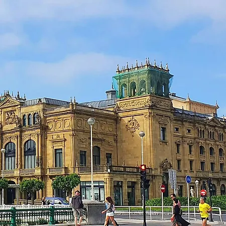 Nuevas Artes 2* San Sebastián