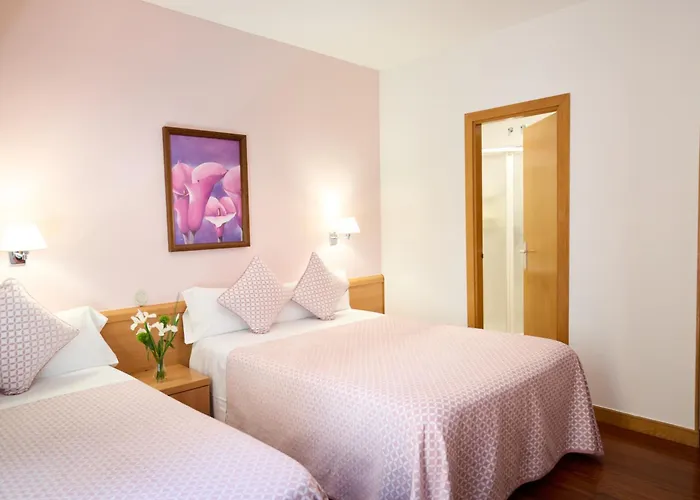 Nuevas Artes 2* Сан-Себастьян